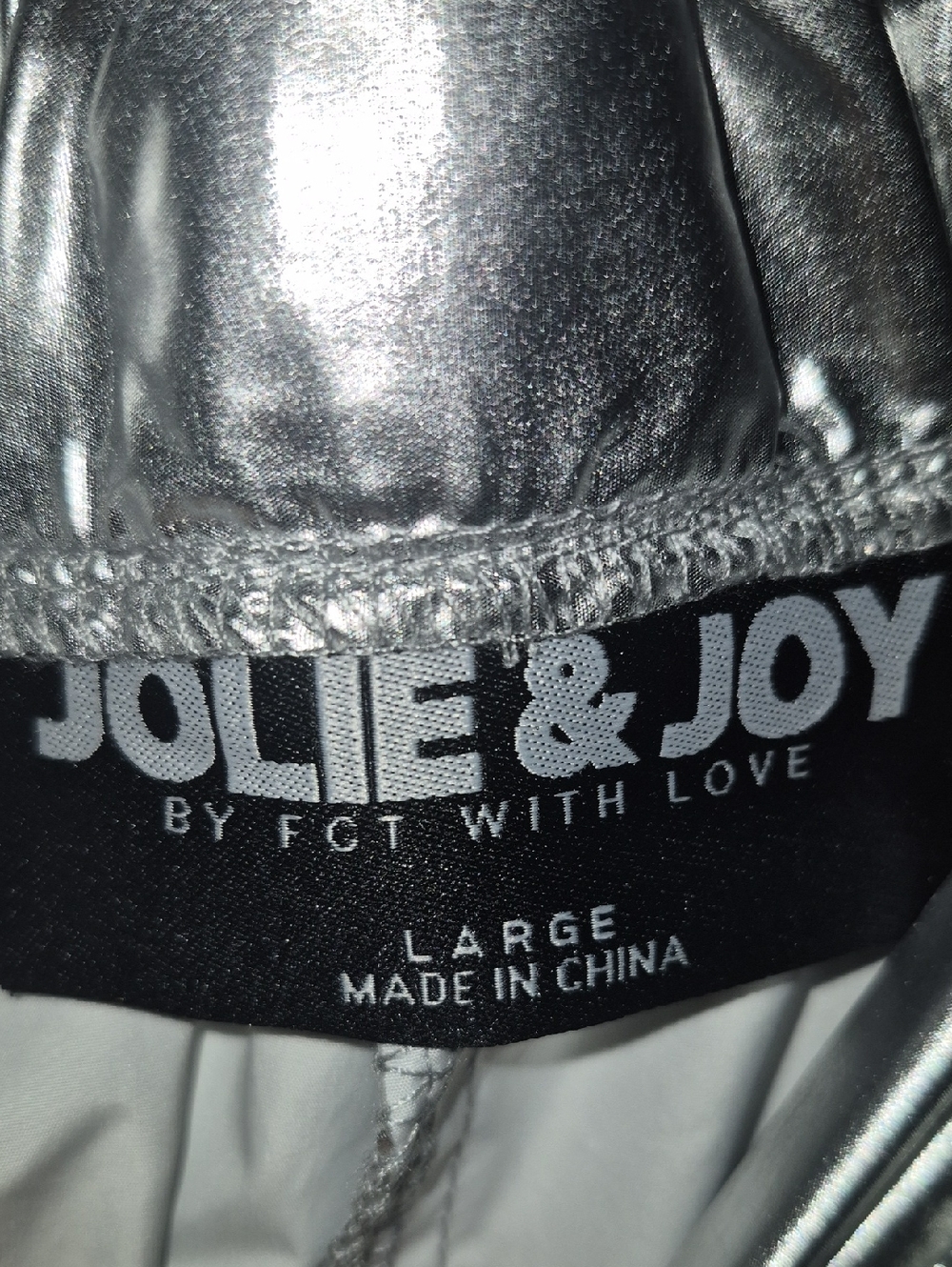 Jolie & Joy Metallic Silver Pants - Picture 3 of 7